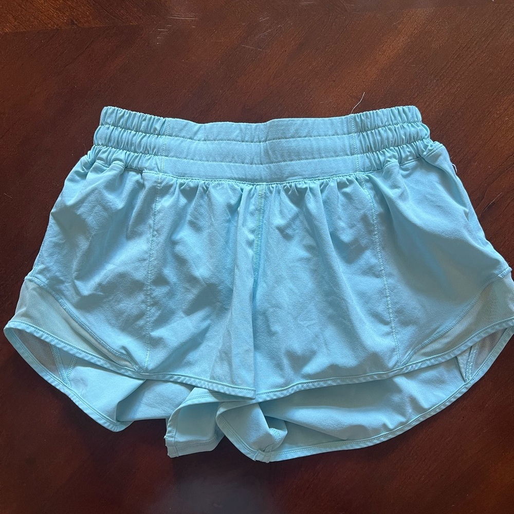 Light blue lululemon Hotty hot shorts, 2.5 inch
